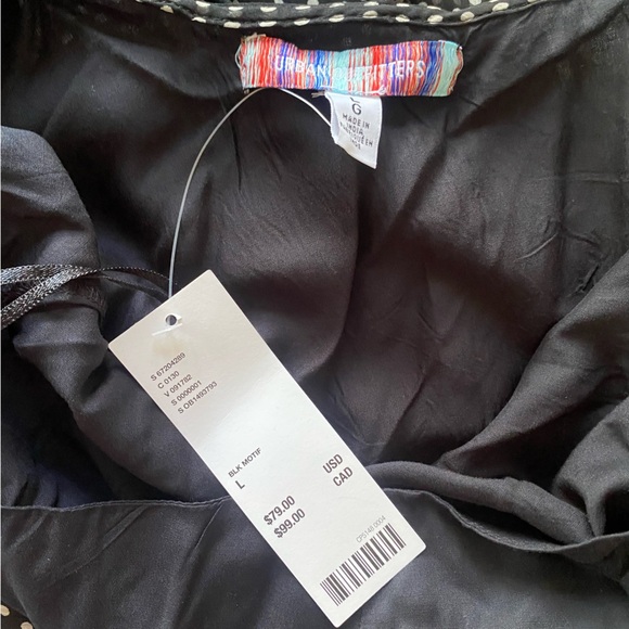 NWT Urban Outfitters “Rosalia” Polka Dot Chiffon Maxi Dress - Picture 6 of 6